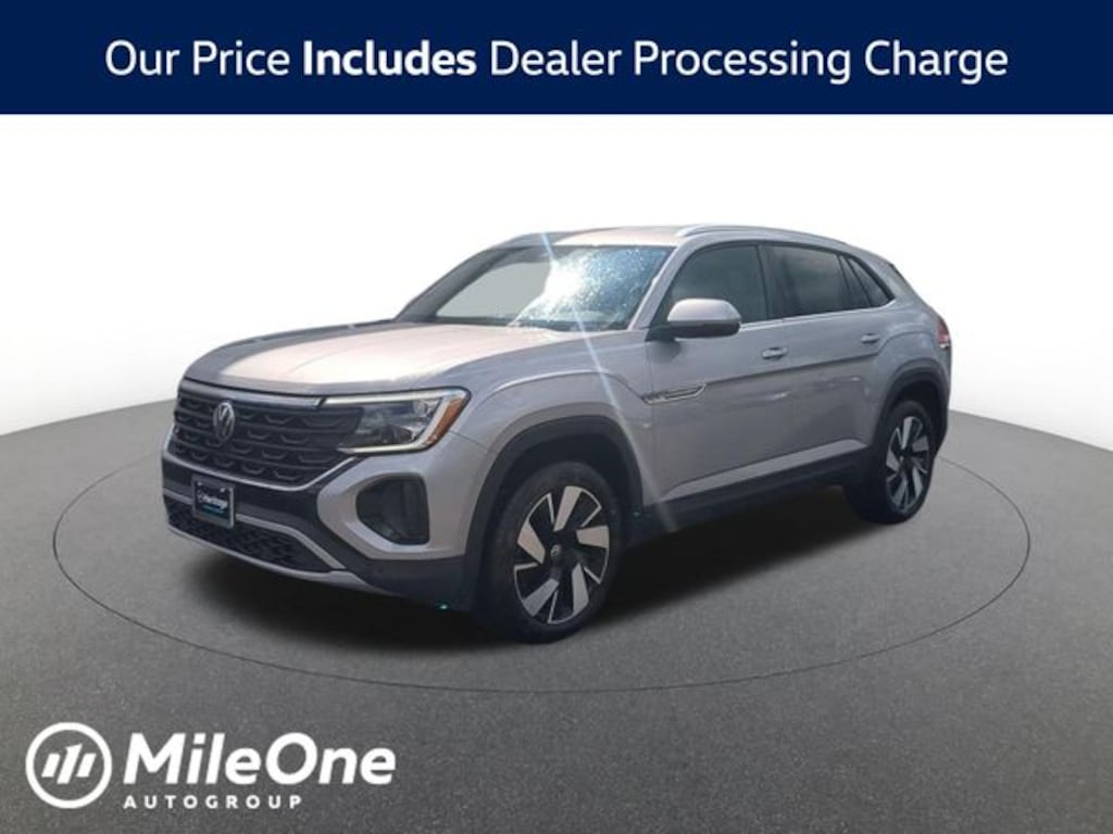 Used 2025 Volkswagen Atlas Cross Sport 2.0T SE w/Technology SUV