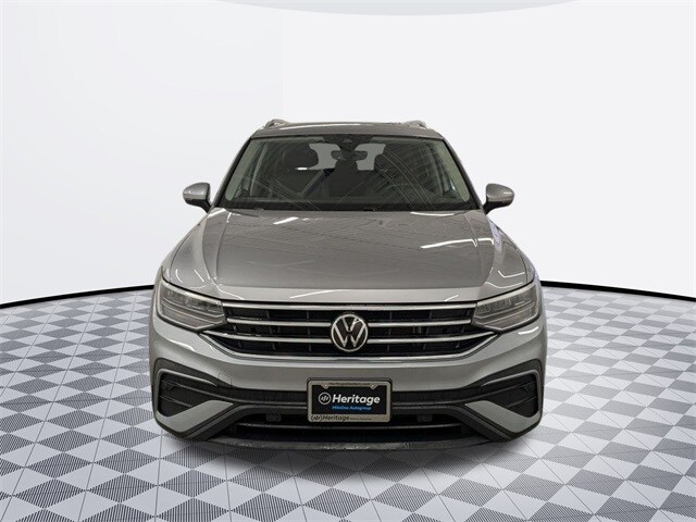 2022 Volkswagen Tiguan SE photo 2