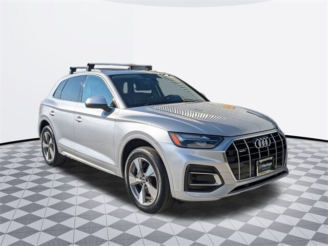 2023 Audi Q5 40 Premium photo 3