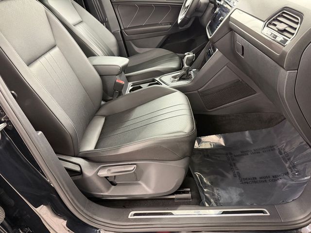 2026 Volkswagen Atlas SE w/Tech - Photo 21