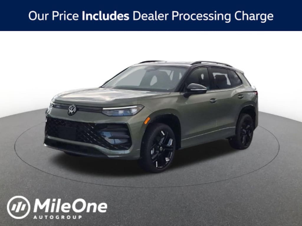 New 2026 Volkswagen Tiguan SE R-Line Black SUV