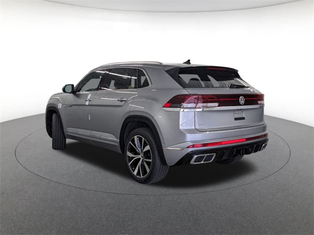 New 2026 Volkswagen Atlas Cross Sport 2.0T SEL Premium R-Line SUV