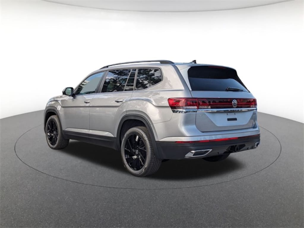 New 2026 Volkswagen Atlas 2.0T SE w/Technology SUV