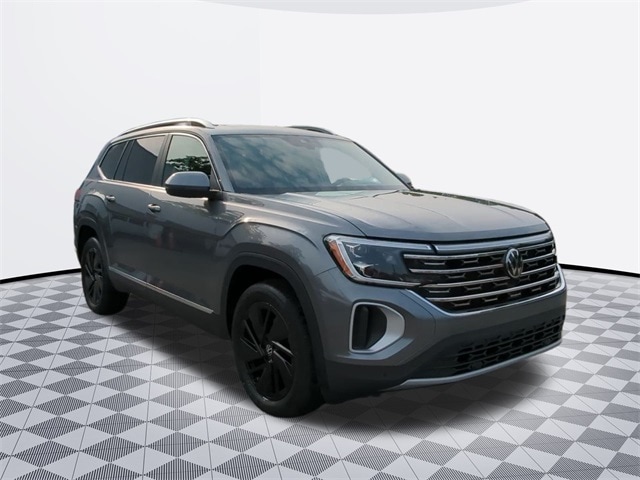 Used 2024 Volkswagen Atlas SEL with VIN 1V2BR2CA8RC506359 for sale in Baltimore, MD