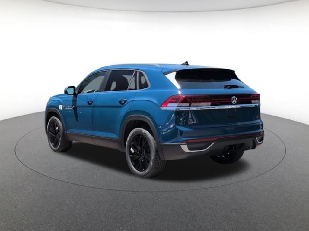 New 2026 Volkswagen Atlas Cross Sport 2.0T SE w/Technology SUV