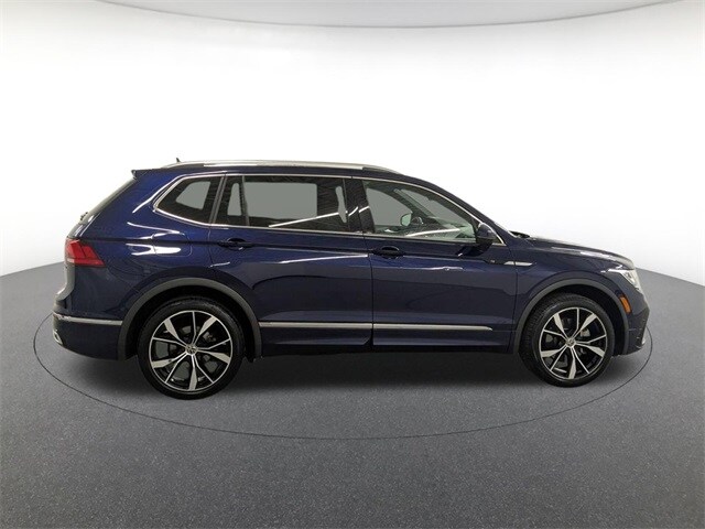 2022 Volkswagen Tiguan SEL Premium R-Line photo 4