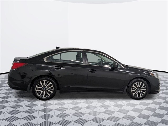 2018 Subaru Legacy 2.5i Premium photo 4