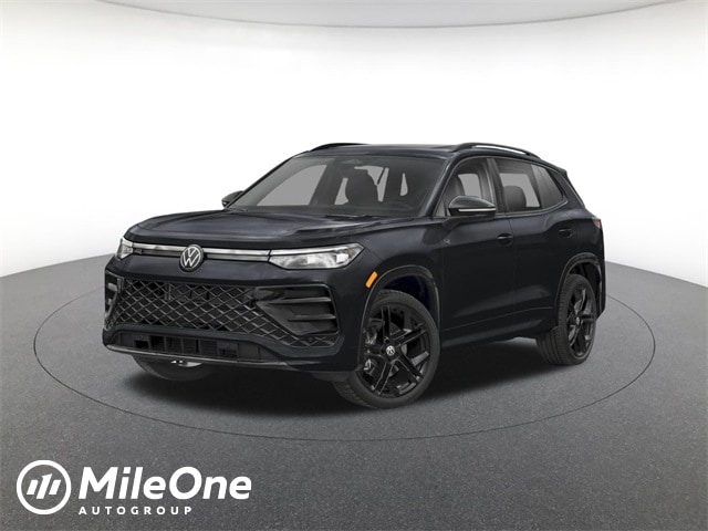 2026 Volkswagen Tiguan SE R-LINE BLACK's photo