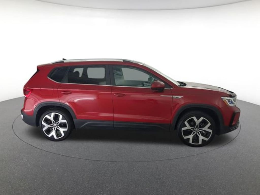 Used 2022 Volkswagen Taos 1.5T SEL SUV