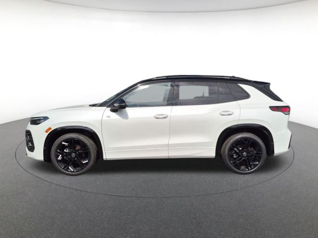 New 2026 Volkswagen Tiguan SE R-Line Black SUV