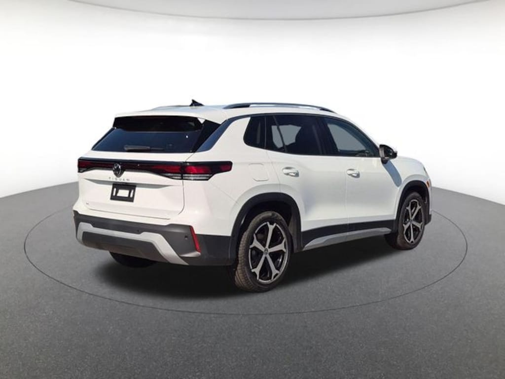 New 2026 Volkswagen Tiguan SE SUV