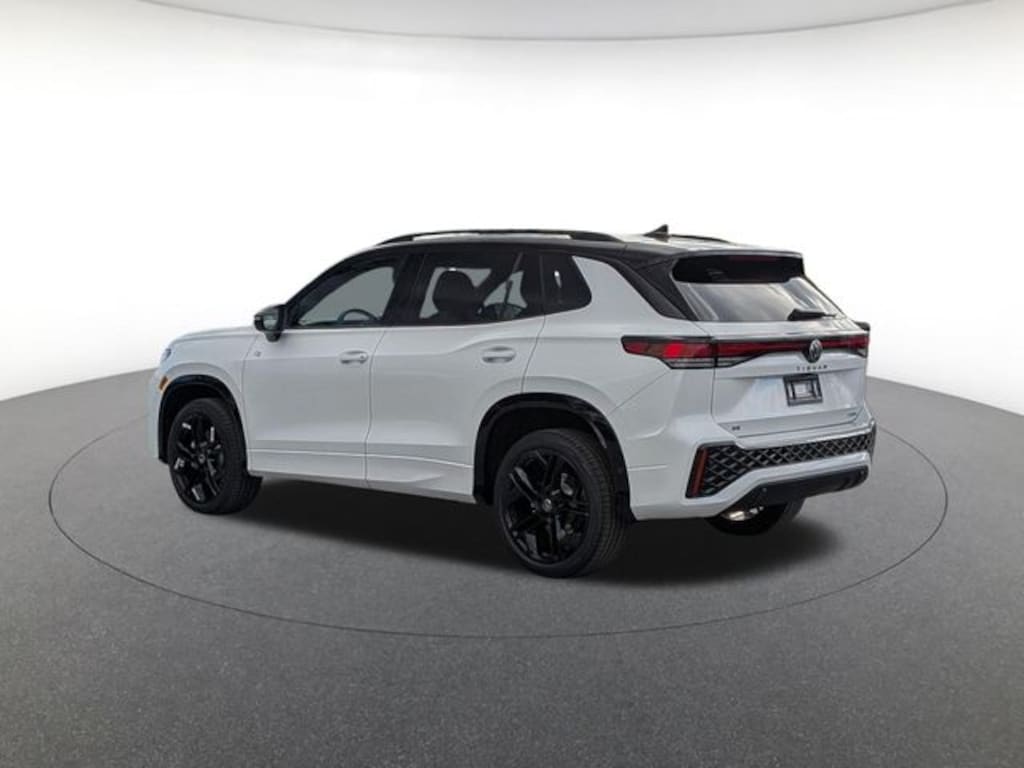 New 2026 Volkswagen Tiguan 2.0T SE R-Line Black SUV