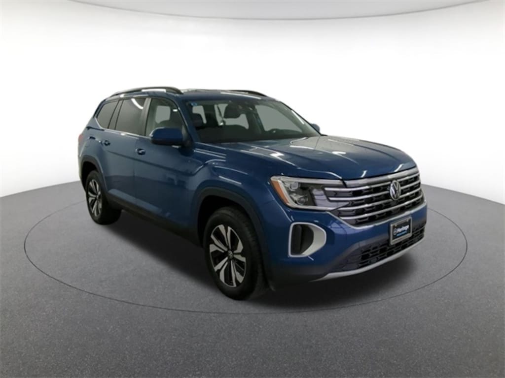 Used 2025 Volkswagen Atlas 2.0T SE SUV