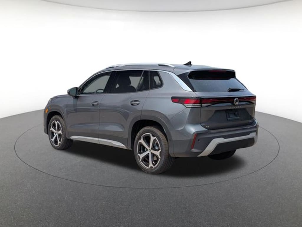New 2026 Volkswagen Tiguan SE SUV