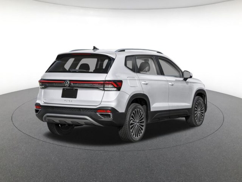 New 2026 Volkswagen Taos 1.5T SE SUV