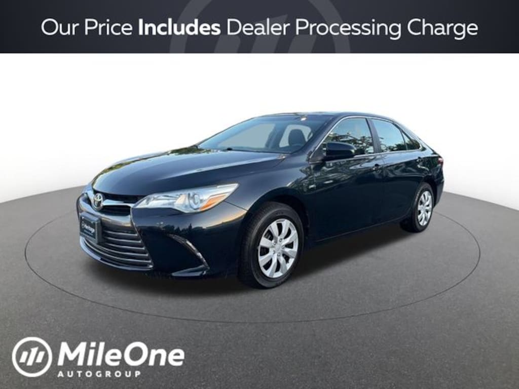 Used 2017 Toyota Camry LE Sedan