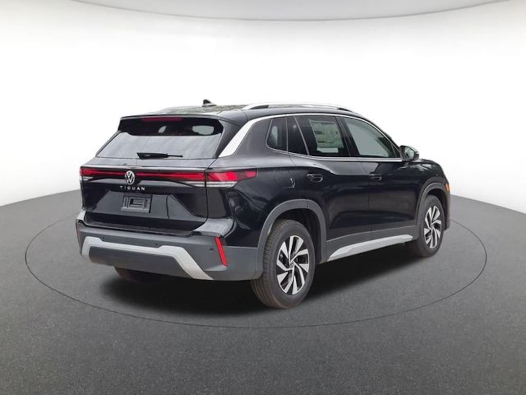 New 2026 Volkswagen Tiguan S SUV