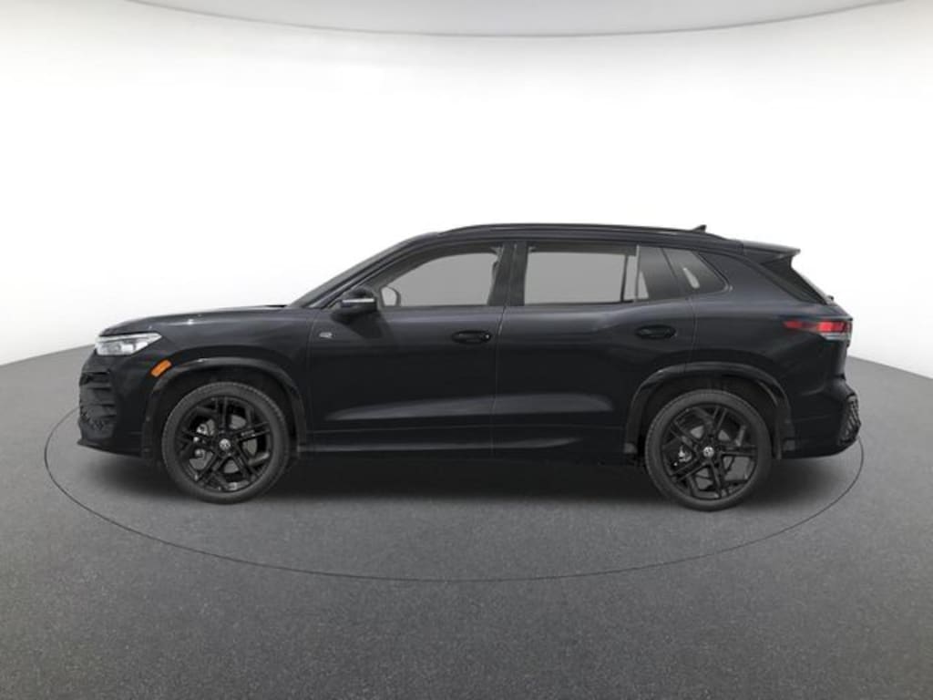 New 2026 Volkswagen Tiguan 2.0T SE R-Line Black SUV