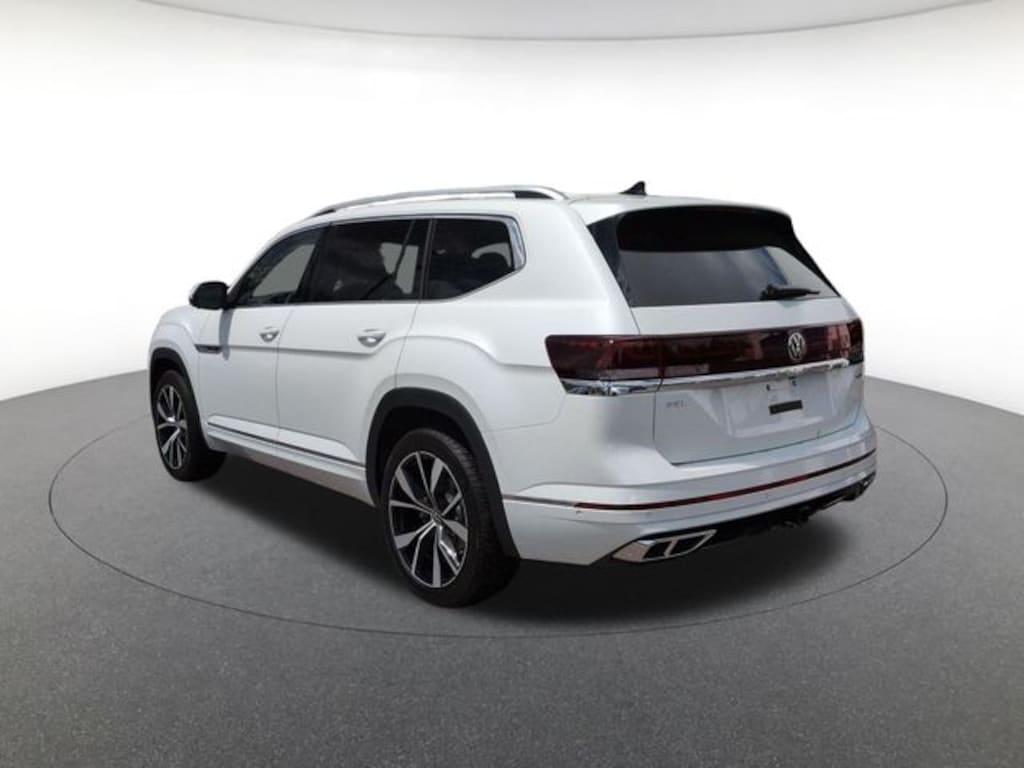 New 2026 Volkswagen Atlas 2.0T SEL Premium R-Line SUV