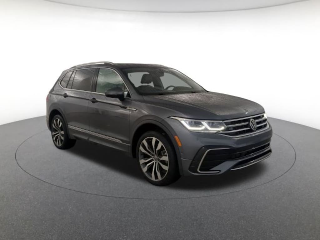 Used 2022 Volkswagen Tiguan 2.0T SEL R-Line SUV