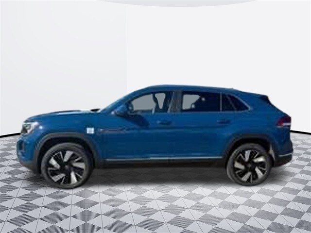 2025 Volkswagen Atlas Cross Sport SEL photo 2
