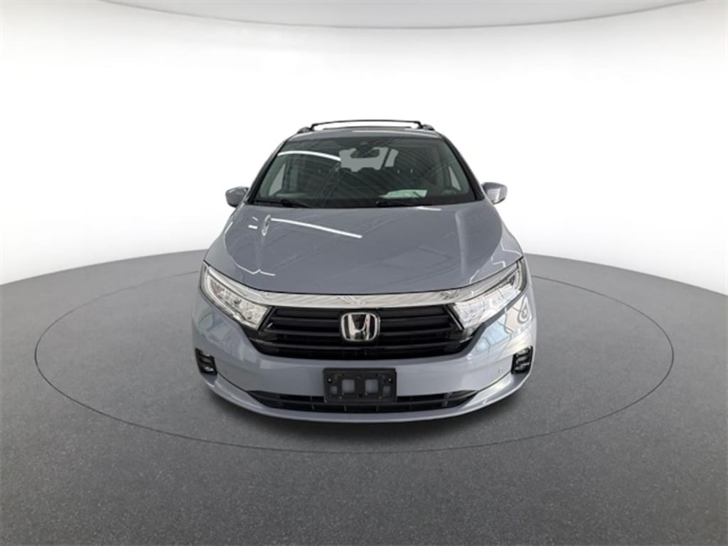 Used 2024 Honda Odyssey Touring Minivan/Van
