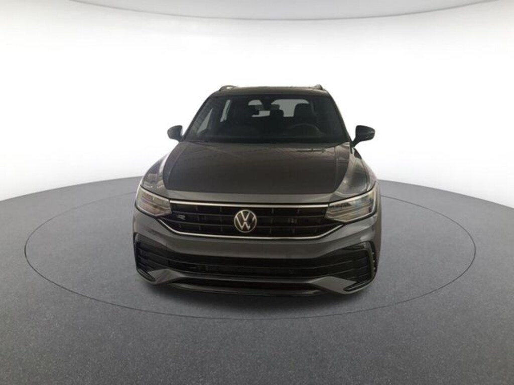 Used 2024 Volkswagen Tiguan 2.0T SE R-Line Black SUV