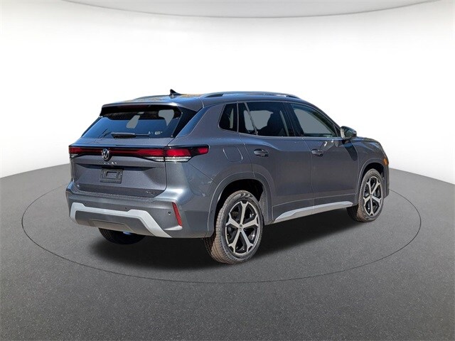 2026 Volkswagen Tiguan SE photo 2