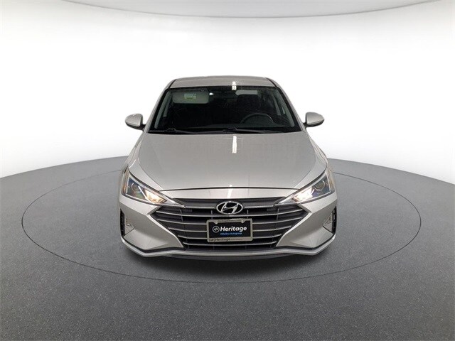 2019 Hyundai Elantra SE photo 2