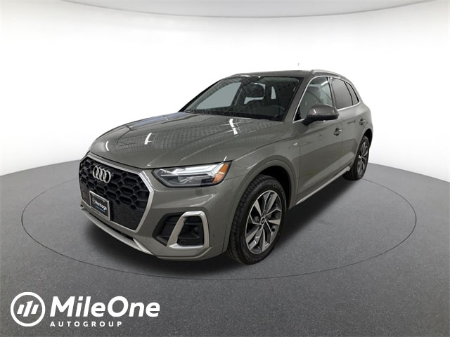 2023 Audi Q5 Premium Plus