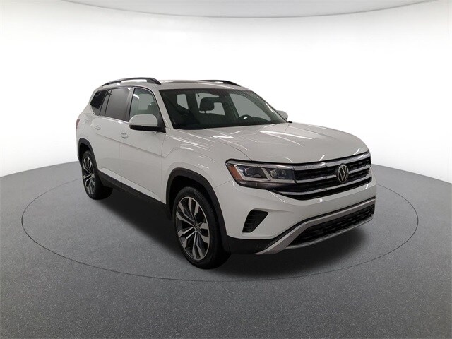 2022 Volkswagen Atlas V6 SE Technology photo 3