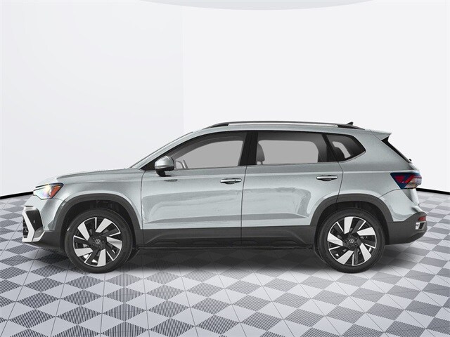 2025 Volkswagen Taos SEL photo 2