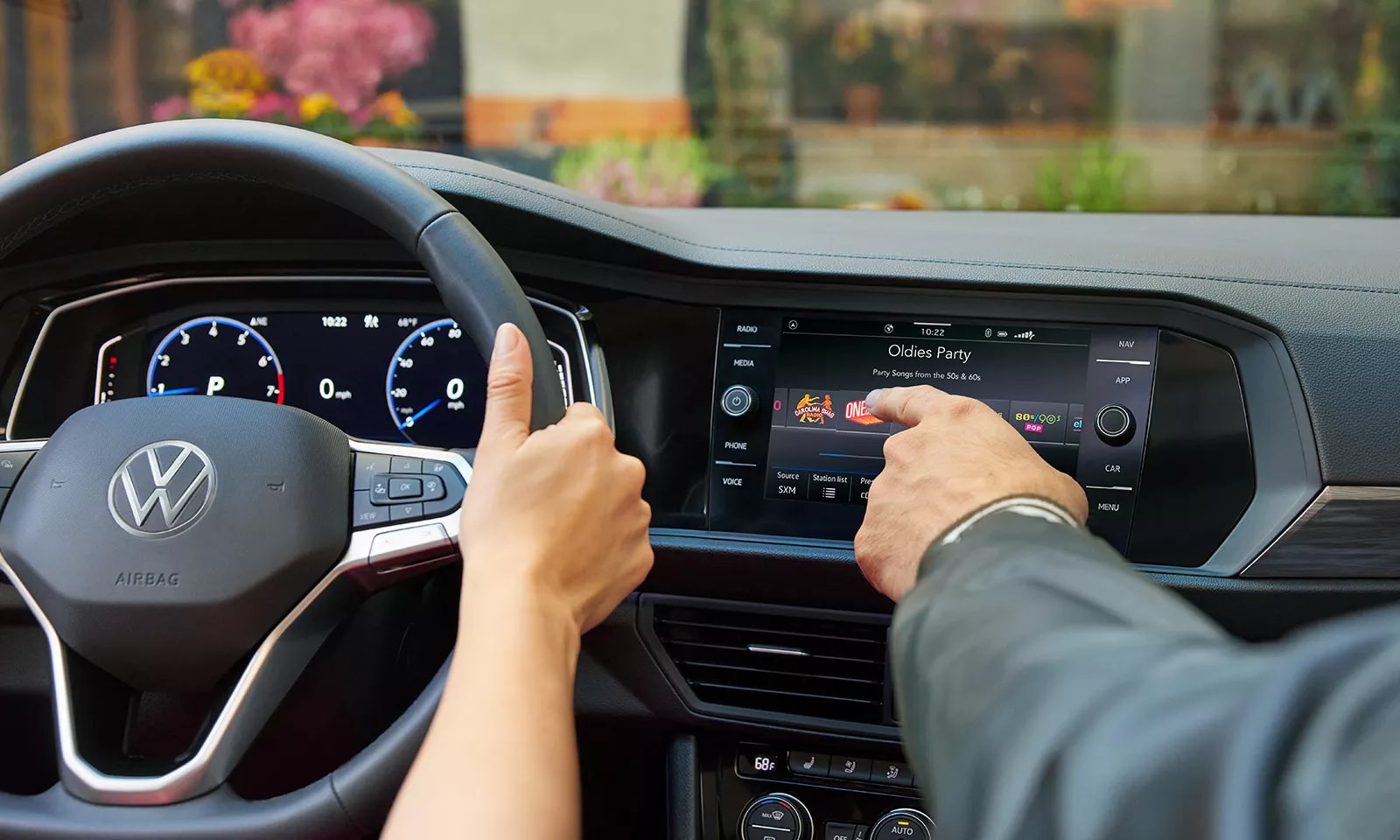2024-Volkswagen-Jetta-Radio.png