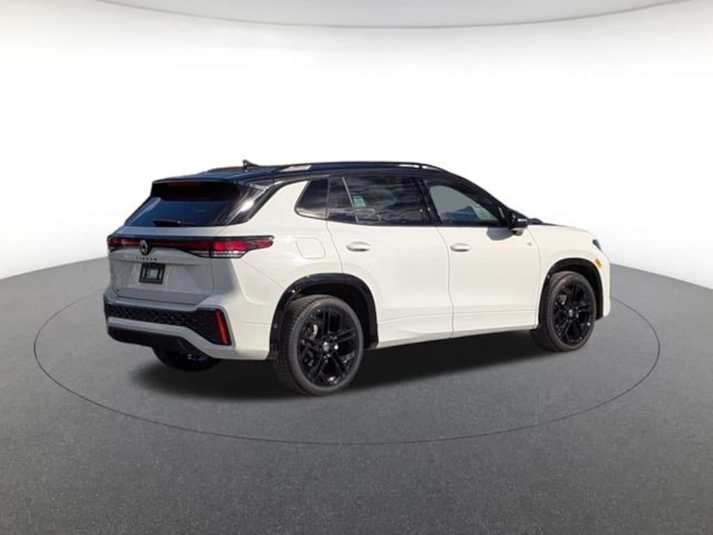 New 2026 Volkswagen Tiguan 2.0T SE R-Line Black SUV