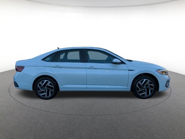 Used 2024 Volkswagen Jetta 1.5T SEL Sedan