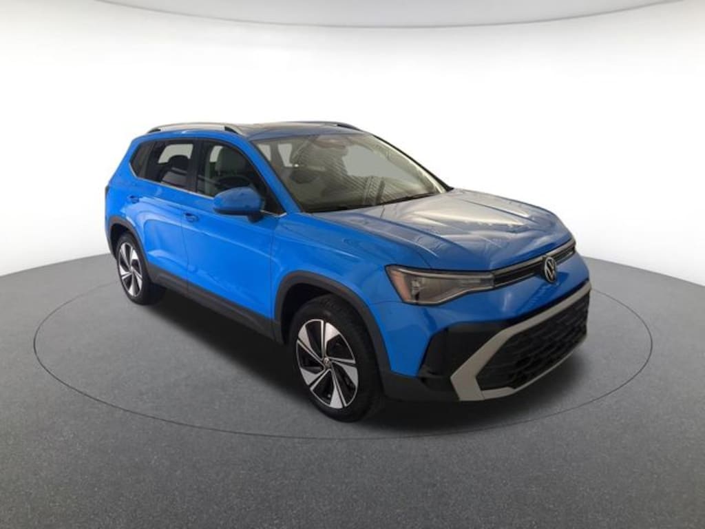Used 2025 Volkswagen Taos 1.5T SE SUV