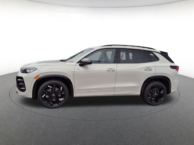 New 2026 Volkswagen Tiguan SE R-Line Black SUV