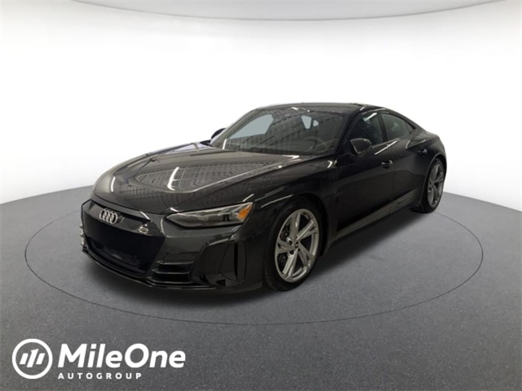 Used 2023 Audi e-tron GT Premium Plus Quattro Sedan