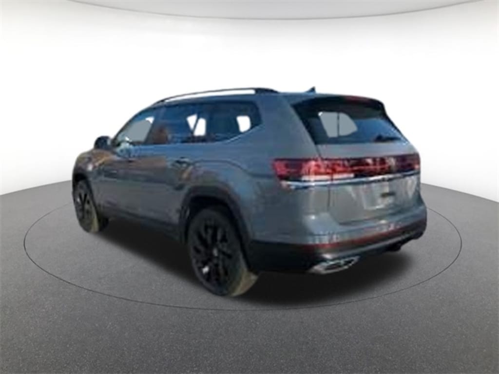 New 2025 Volkswagen Atlas 2.0T SE w/Technology SUV