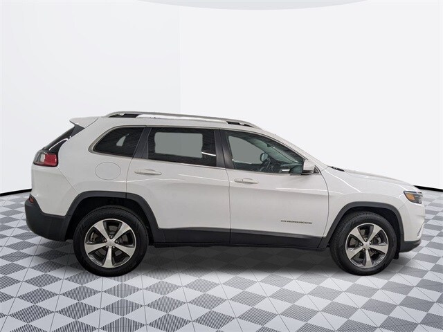 2019 Jeep Cherokee Limited photo 4