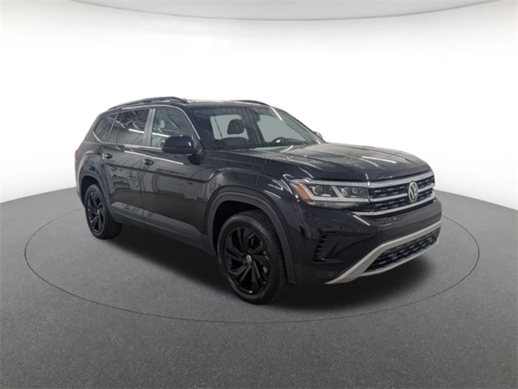 Used 2022 Volkswagen Atlas 3.6L V6 SE w/Technology SUV