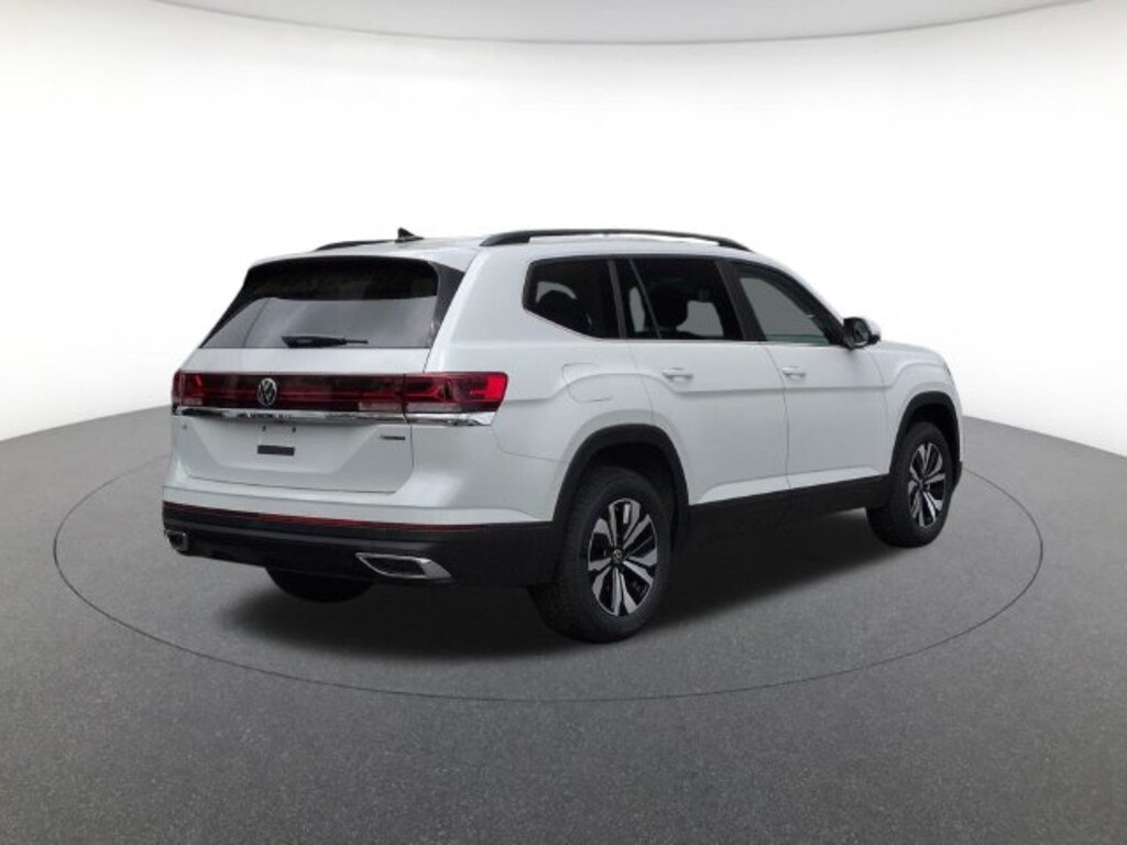 New 2026 Volkswagen Atlas SE w/Technology SUV