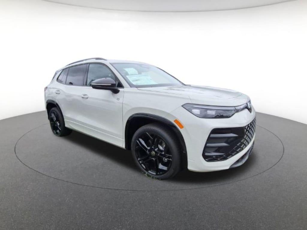 New 2026 Volkswagen Tiguan SE R-Line Black SUV