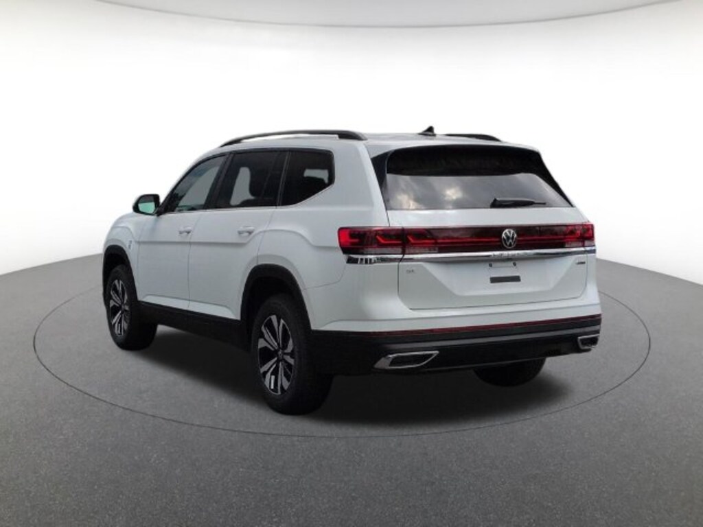 New 2026 Volkswagen Atlas SE w/Technology SUV