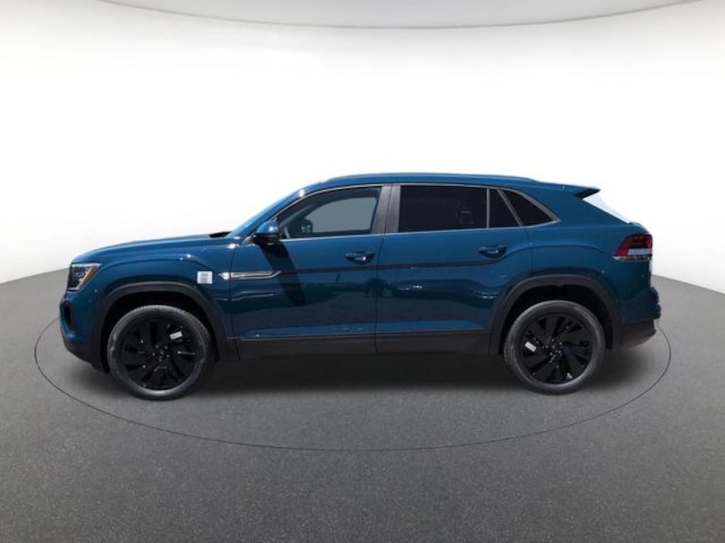 New 2026 Volkswagen Atlas Cross Sport 2.0T SE w/Technology SUV