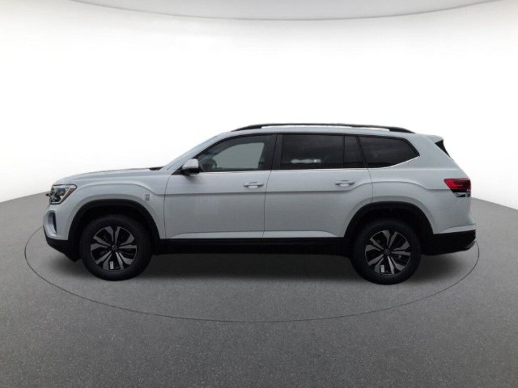 New 2026 Volkswagen Atlas SE w/Technology SUV