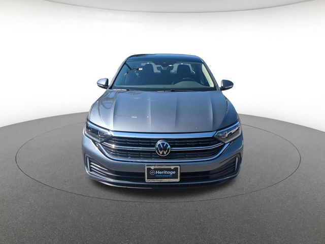 Used 2023 Volkswagen Jetta 1.5T SEL Sedan