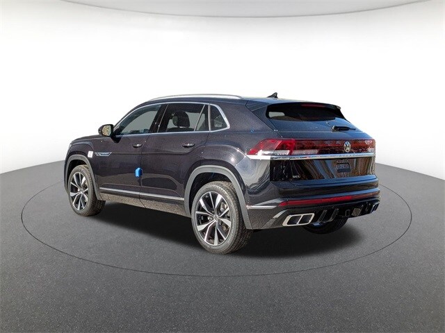 2026 Volkswagen Atlas Cross Sport SEL Premium R-Line photo 3