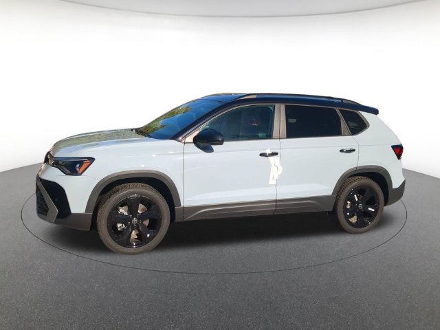 New 2027 Volkswagen Taos 1.5T SE Black SUV