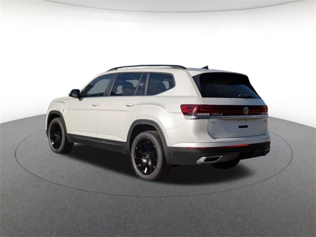 New 2026 Volkswagen Atlas 2.0T SE w/Technology SUV